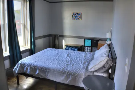 1Br Apt Near Mtu, Houghton & Keweenaw w/ Full Amenities Close to Dining & Bars Отели в г. Юг Рейндж