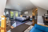 Gorgeous Mountain View in Manchester, Shopping, Dining, Spa. 5 min walk to town.