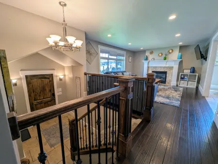 Beautiful Backyard with Play Area and Patio - Cozy Family Haven