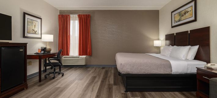 Quality Inn & Suites Hotels in Davidson County