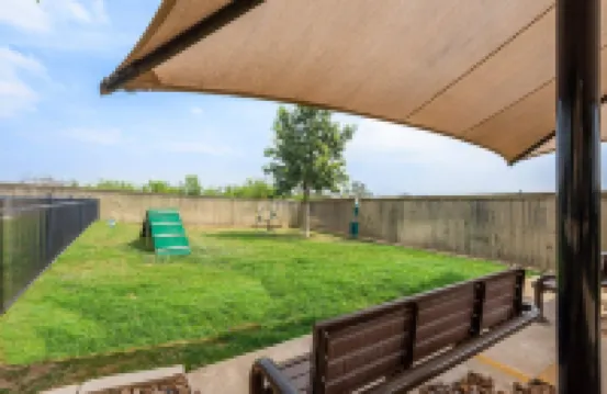 Westpointe Drive Apartments by Landing