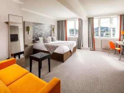 Mercure Inverness Hotel Hotels near Aonach air Chrith