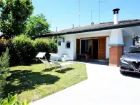 Inviting Porto Santa Villa for 6