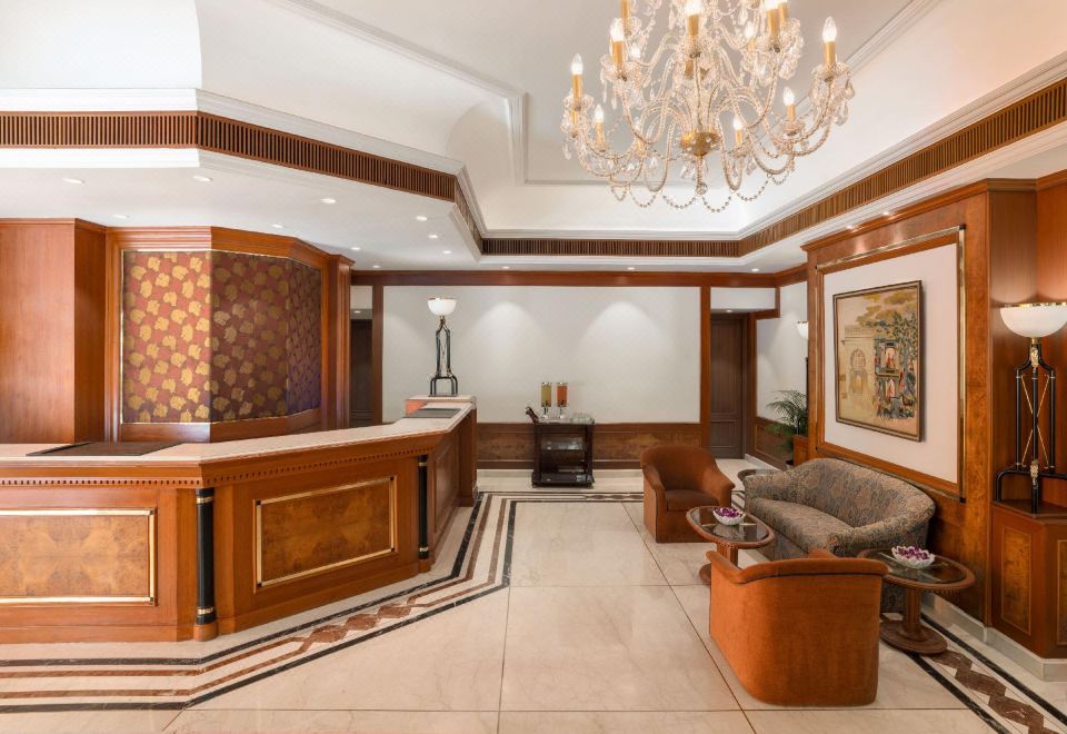 파리야스 호텔 내부