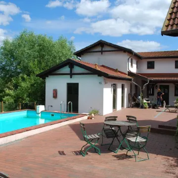 Wohnung in Dargun Mit Pool Und Streichelzoo