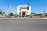 Hampton Inn & Suites Farmington
