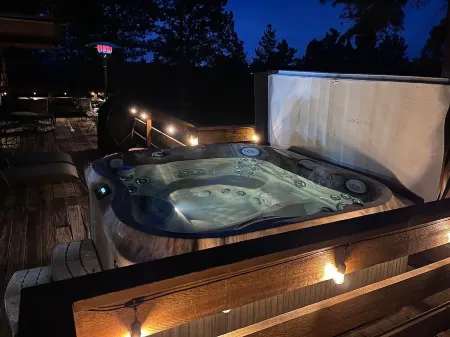 Howdy From Woodland West, cut Above the Clouds,