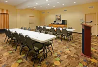 Holiday Inn Express & Suites Greenville