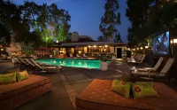 The Garland - Pools