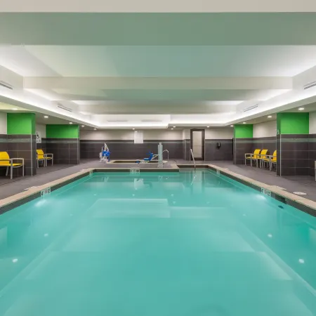 Holiday Inn Express & Suites NORMAN by IHG