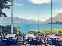 Mercure Queenstown Resort - breakfast