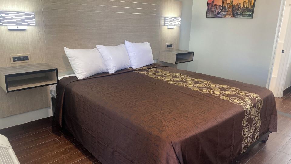Mayfair Inn Ontario Airport