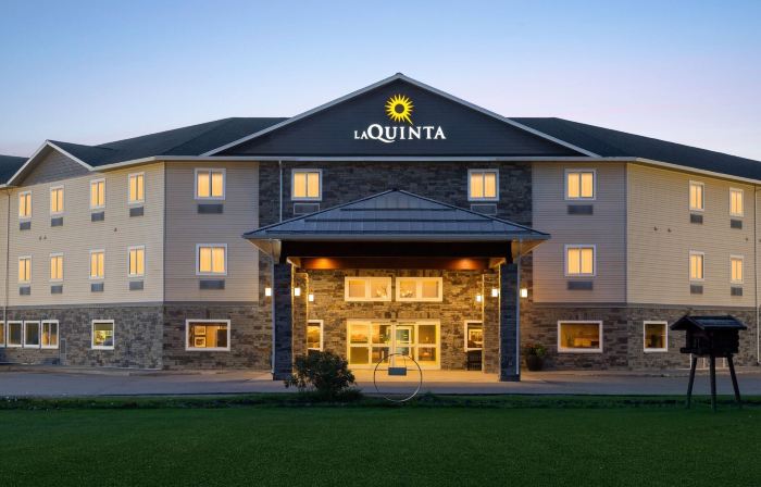 La Quinta Inn & Suites by Wyndham Fairbanks Airport