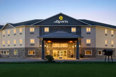 La Quinta Inn & Suites by Wyndham Fairbanks Airport Hotels in 