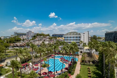 Trendy Palm Beach Adults Only - 5-Star