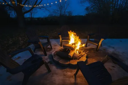 Modern Farmhouse Retreat North Fork Wine Country