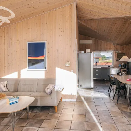Luxury Retreat Near Beach