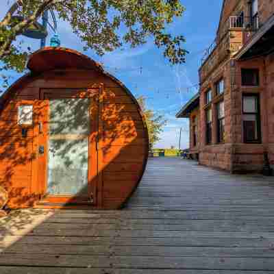 Endion Station Inn | Hotel Next to Lake Superior Fitness & Recreational Facilities