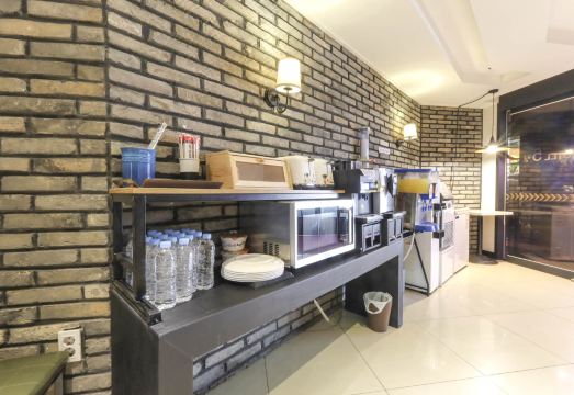 부산 기장 부띠끄호텔 5월로