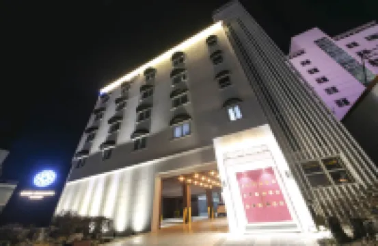 Hotel Encanto in Bonggok-Dong, Gumi