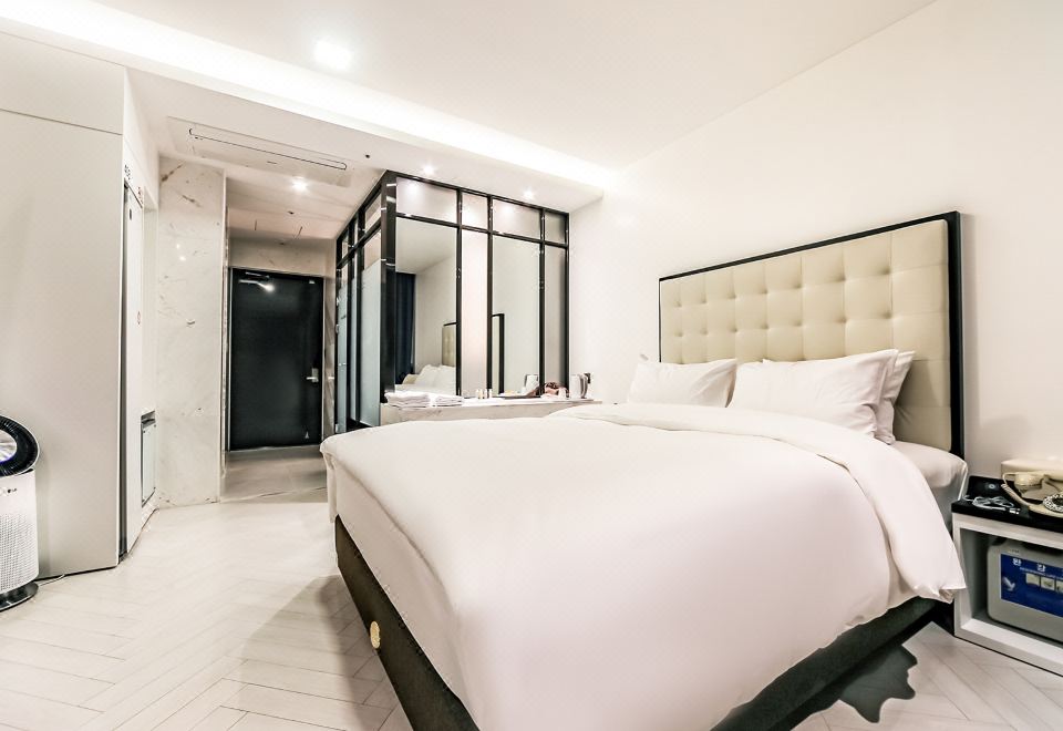 Daegu Dongseongro Hotel Labella - Hizvo