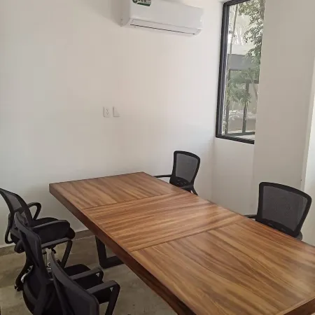 Modern and Bright Rooftop Pools gym Cowork