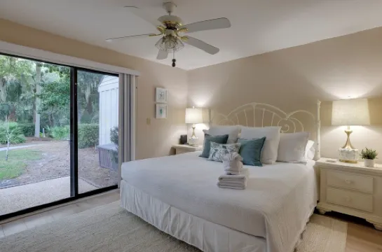 Hilton Head Retreat Gated Villa, Pets OK