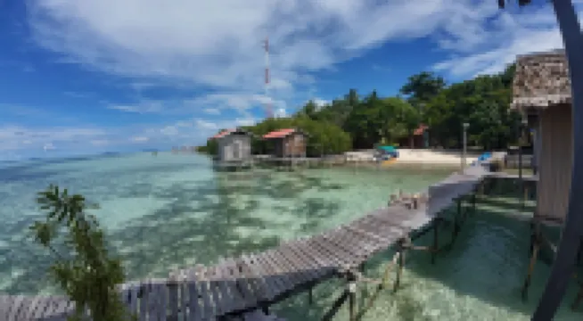 阿爾博雷克潛水民宿 酒店