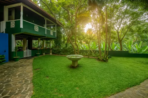 VillaWatuna - Mountain view