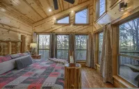 三熊隱居豪華山間小屋家庭團體度假屋