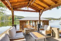 < 1 Mi to Boat Launch: Home w/ Dock in Scottsboro - Bintang 3