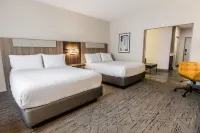 Holiday Inn Express & Suites CALGARY SOUTH-MACLEOD TRAIL S by IHG - balcony