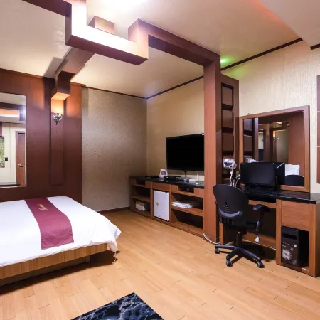 Suwon (Yeonghwadong) Herb Motel
