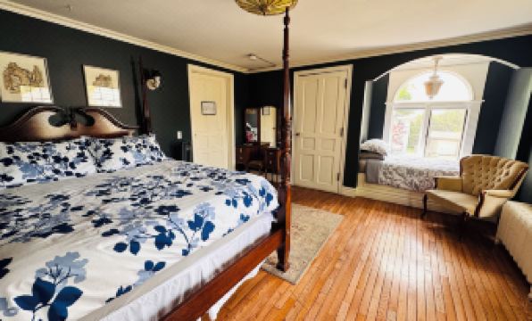 Chestnut Inn