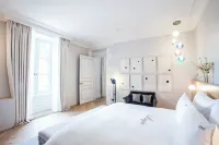 Domaine des Etangs, Auberge Collection