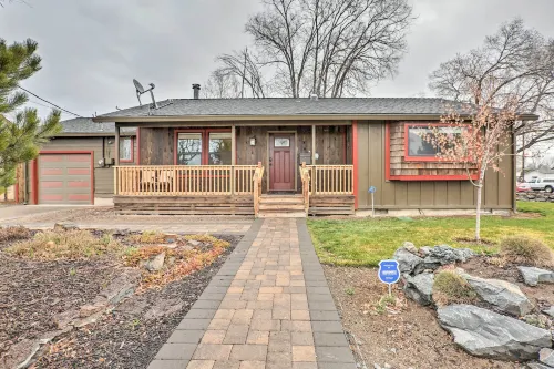 Family-Friendly Redmond Getaway Walk to Dtwn Hotel di Redmond