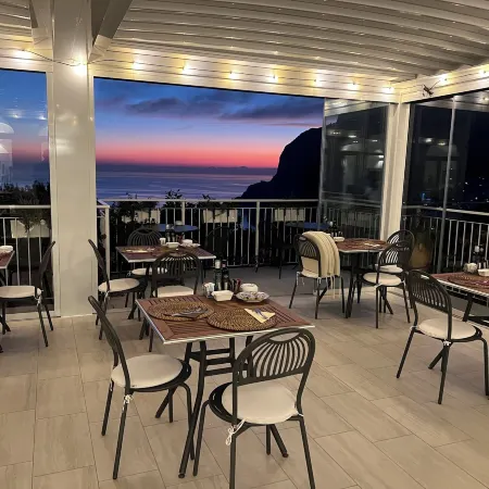 La Reginella Capri