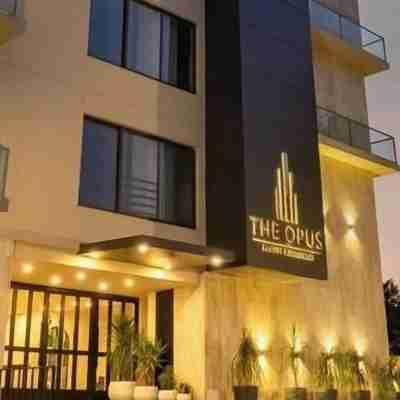 The Opus Luxury Residences Hotel Exterior