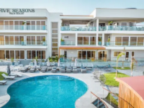 BON Hotel Five Seasons Palm Resort Hotels in Prampram