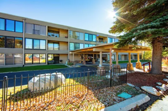 เดอะ ลอดจ์ แอท เลค ดิลลอน หมายเลข 308