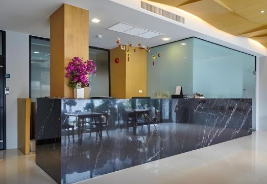 더 프레전트 사톤