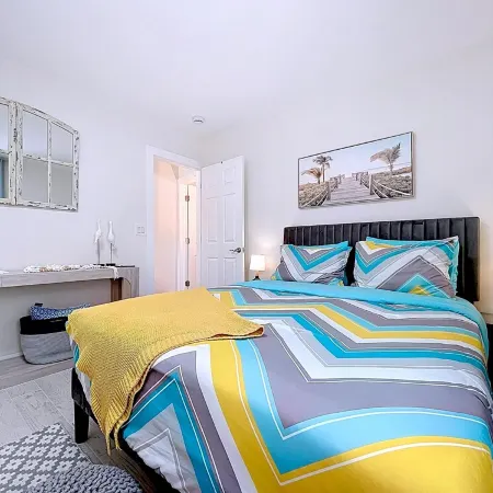 Charming Ground Level Resort Style 3 units Condo of a TRIPLEX- unit A