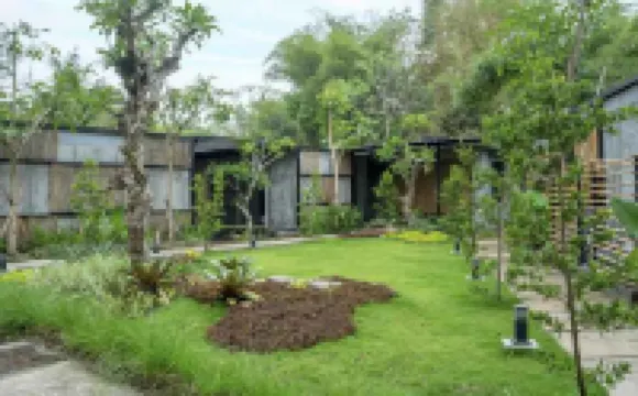 By the River Cottage with Private Warm Pool