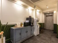 Selene Hotel Отели рядом с достопримечательностью «Олимпийский музей»