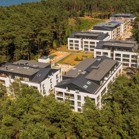 Hidden Coast Apartments - Premium Seaside Apartments with Pool, 2-Minute Walk to the Beach