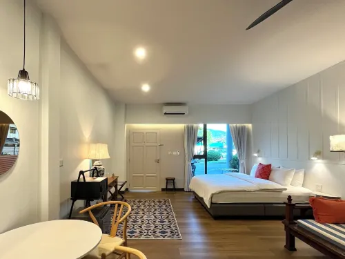 Nautical Home & Seashell House B&B - Homestays