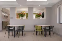 Spark by Hilton Fishkill - 3-Star
