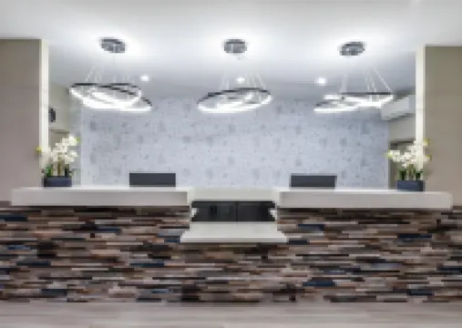 Hollywood Inn Suites Hotel