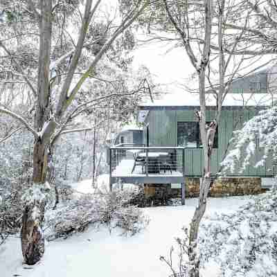 House of Ullr Hotel Exterior