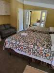 Specious and Cozy Ranch home  with moonlight windows  near Stone Mountain Park